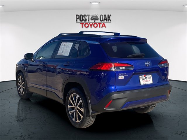 Used 2024 Toyota Corolla Cross XLE image 5