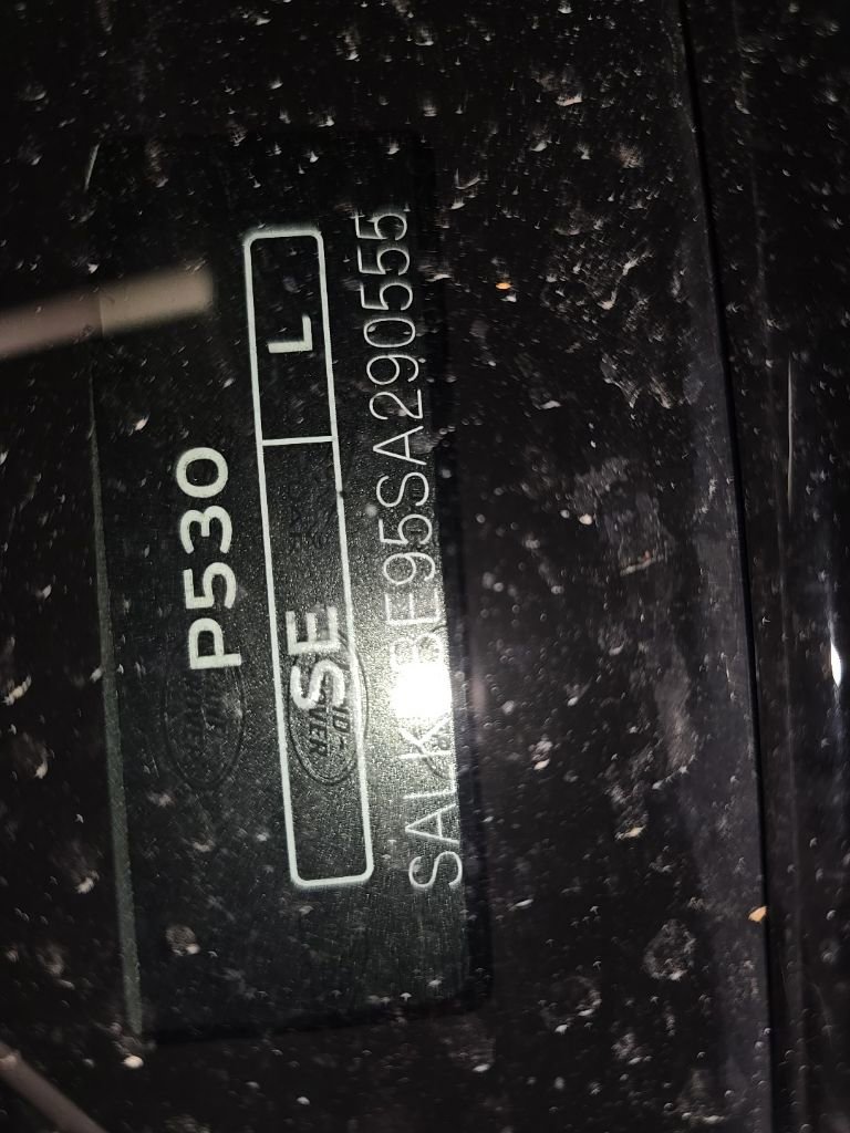 Used 2025 Land Rover Range Rover Long Wheelbase SE image 11