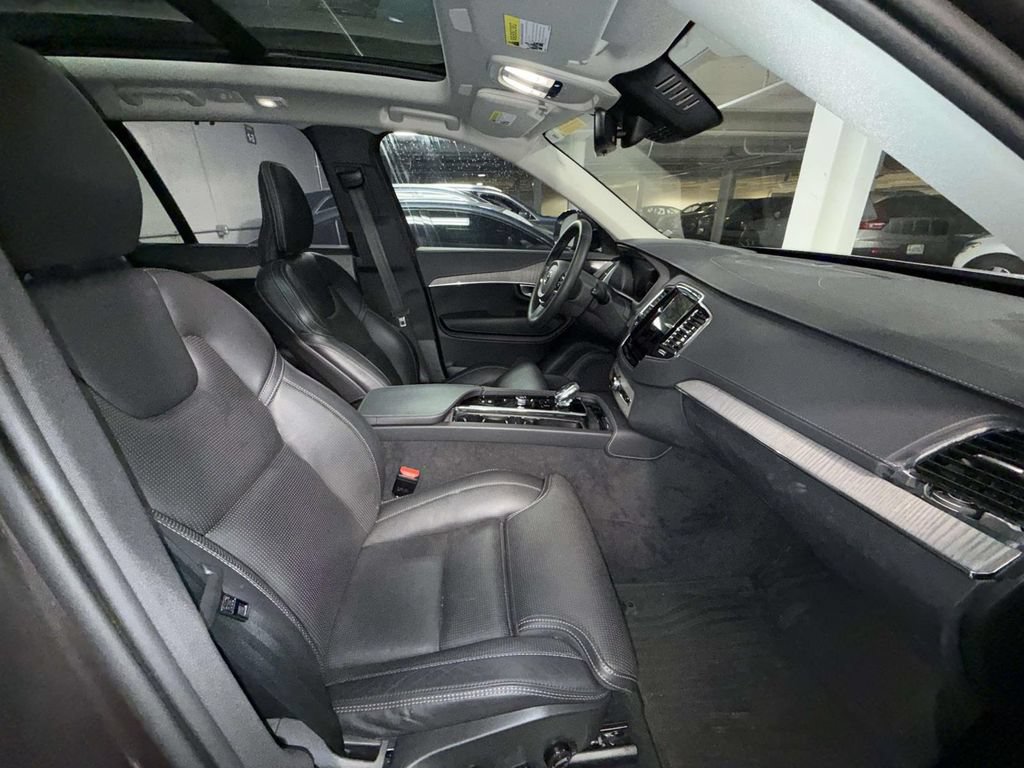 Used 2023 Volvo XC90 B6 Ultimate w/ Protection Package Premier AWD/4WD image 5