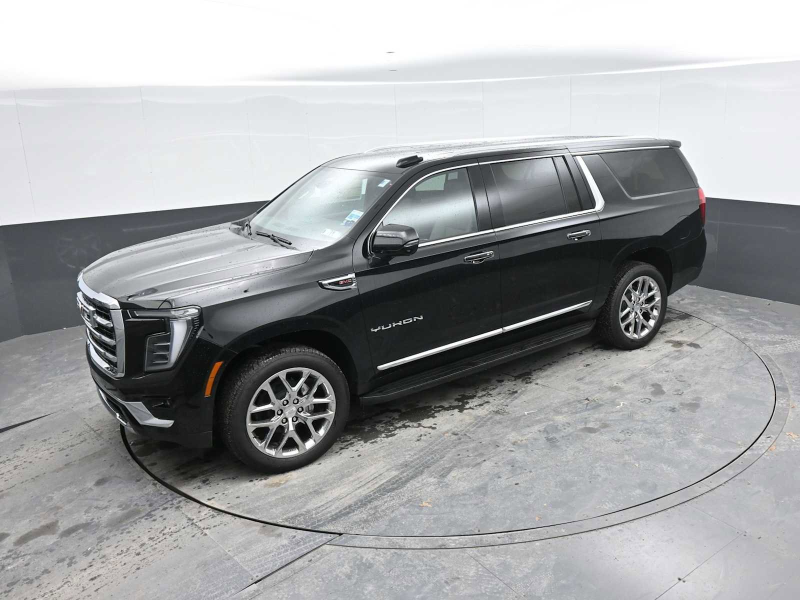 New 2026 GMC Yukon XL Elevation image 28