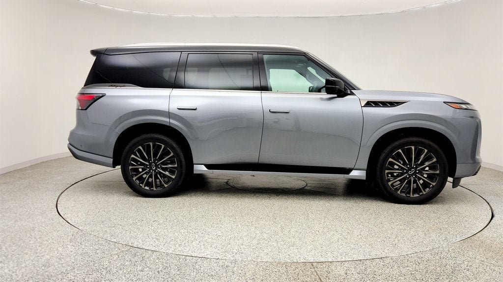 Used 2025 INFINITI QX80 Autograph AWD/4WD image 4