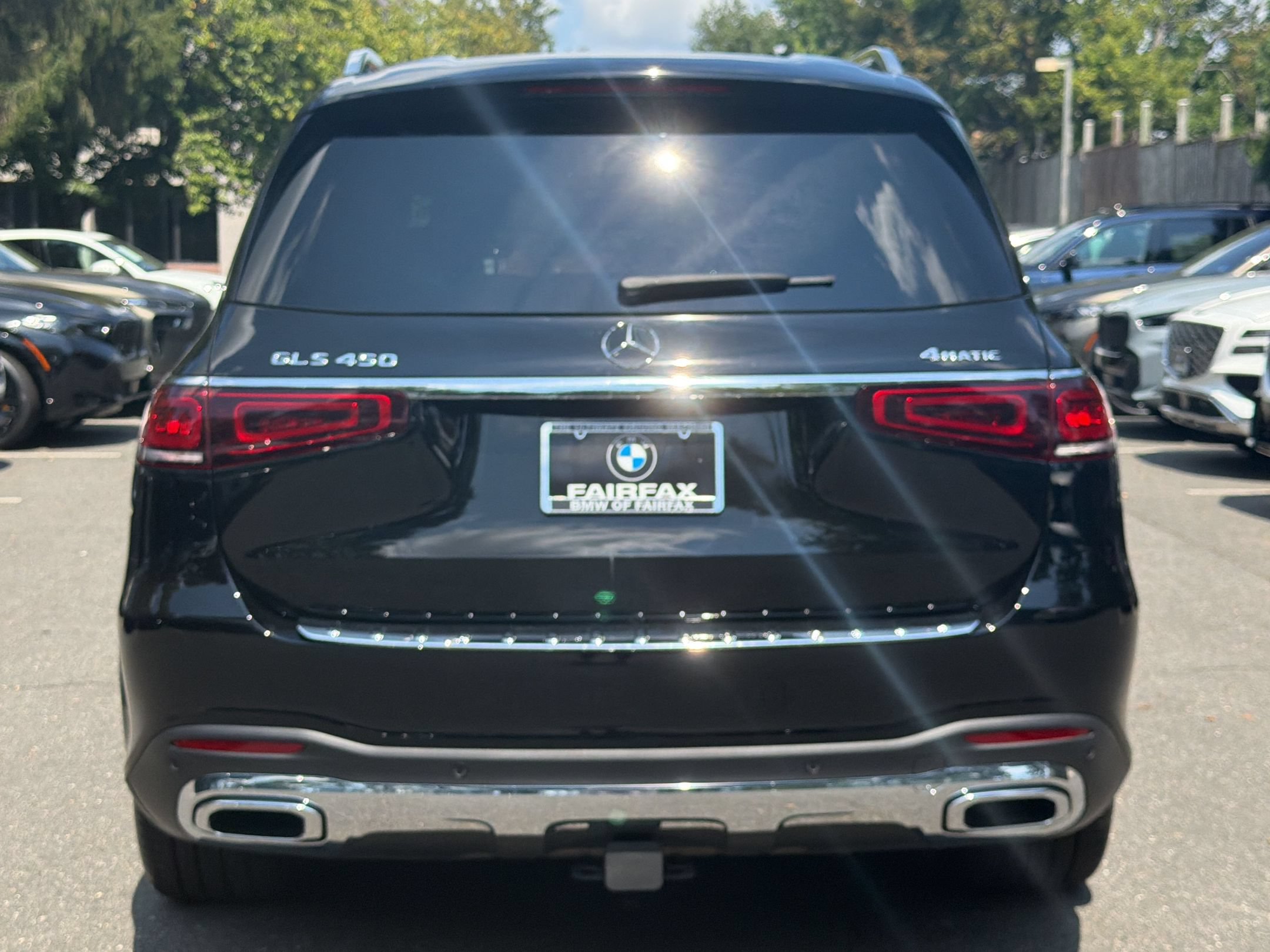 Used 2023 Mercedes-Benz GLS 450 4MATIC image 10