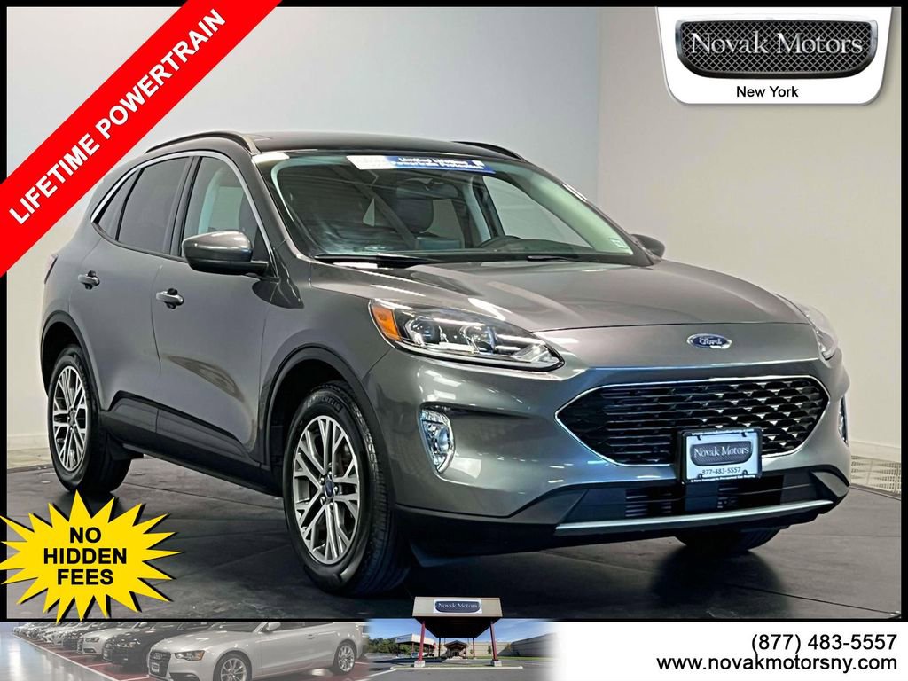 Used 2022 Ford Escape SEL w/ Technology Package AWD/4WD image 1