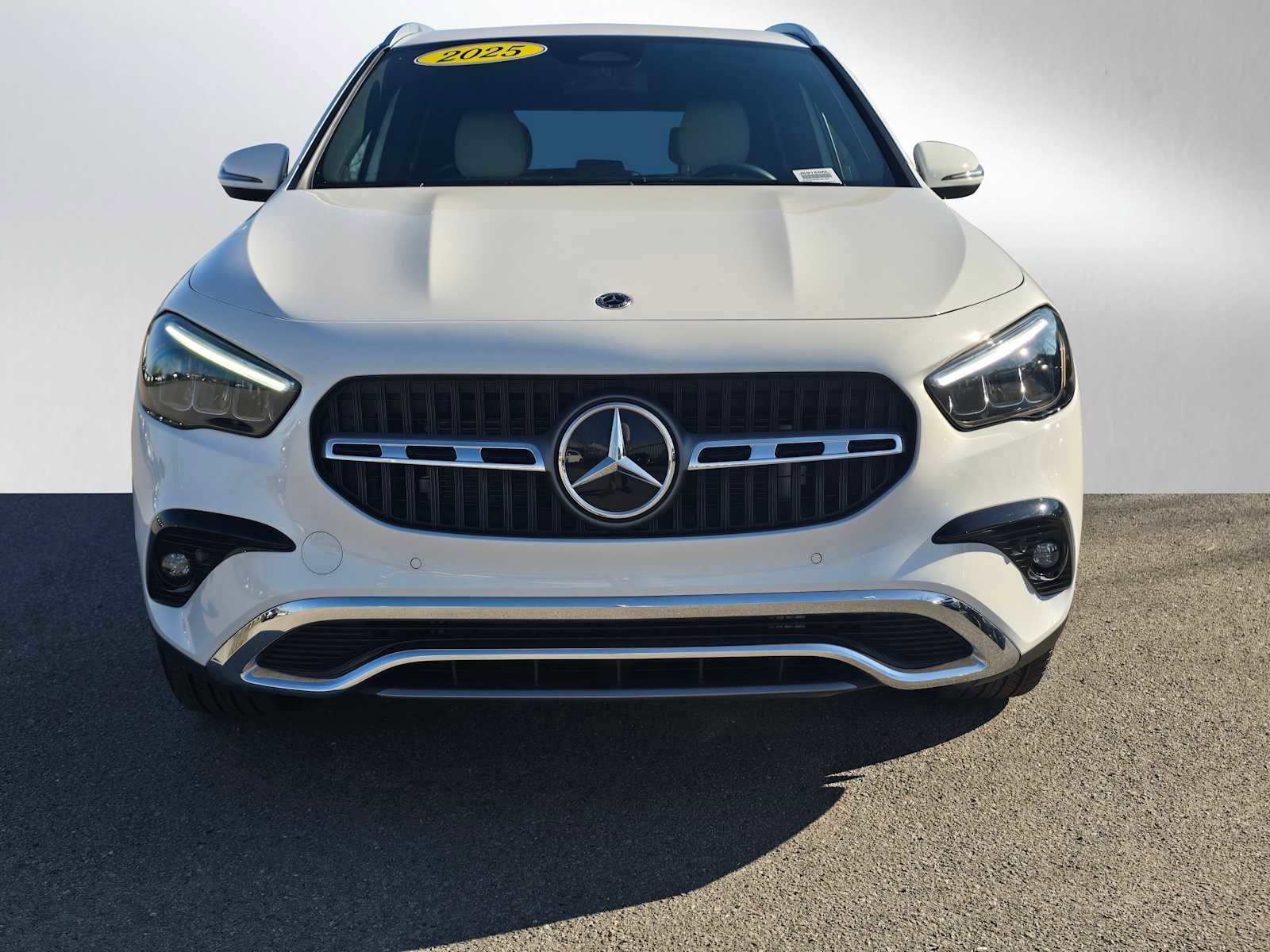 Used 2025 Mercedes-Benz GLA 250 4MATIC image 8