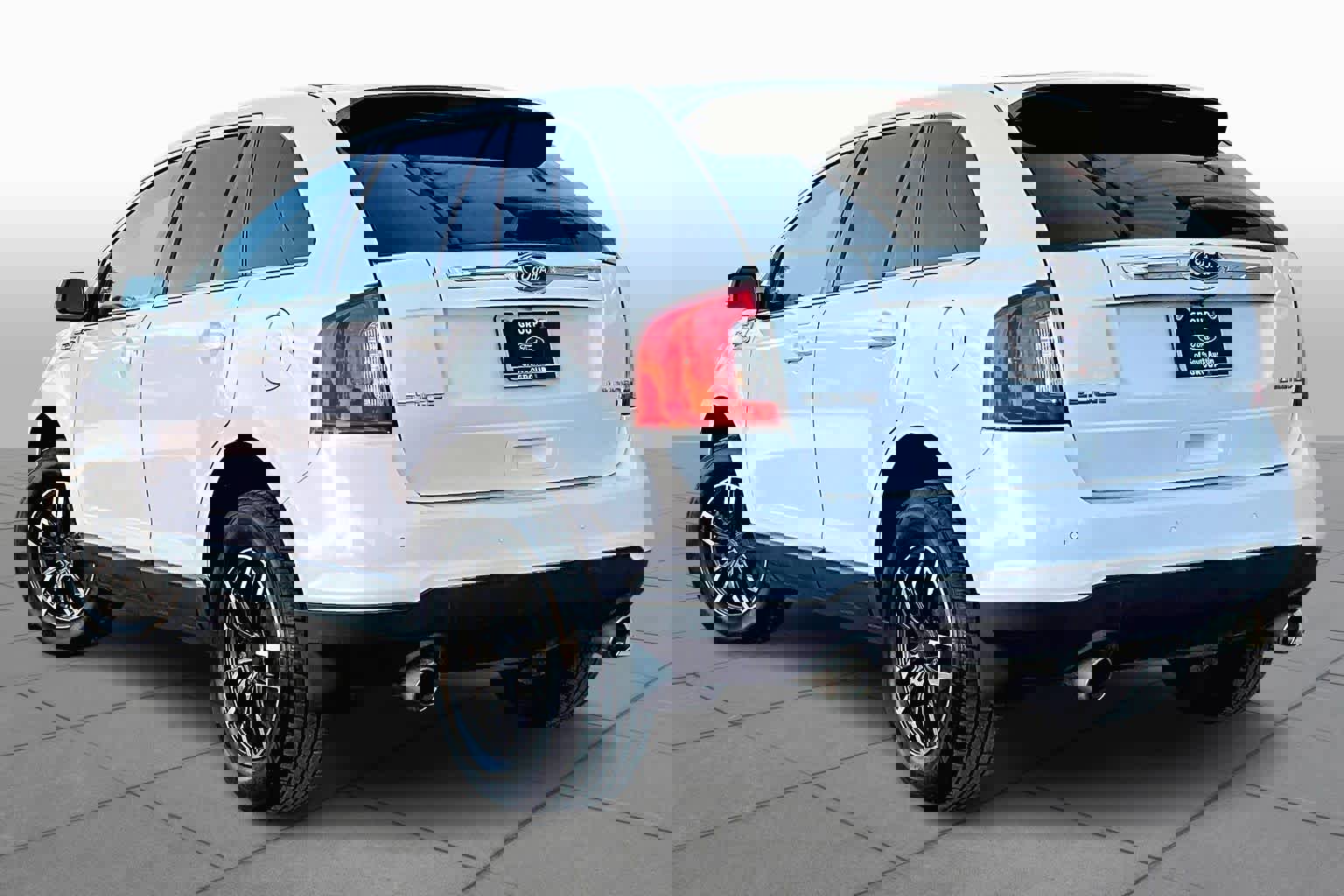 Used 2014 Ford Edge Limited w/ Equipment Group 302A image 12