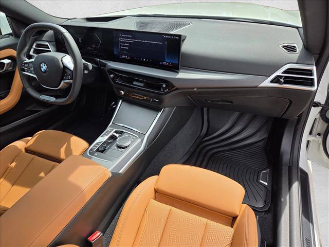 Used 2025 BMW 230i Coupe w/ Premium Package RWD image 29