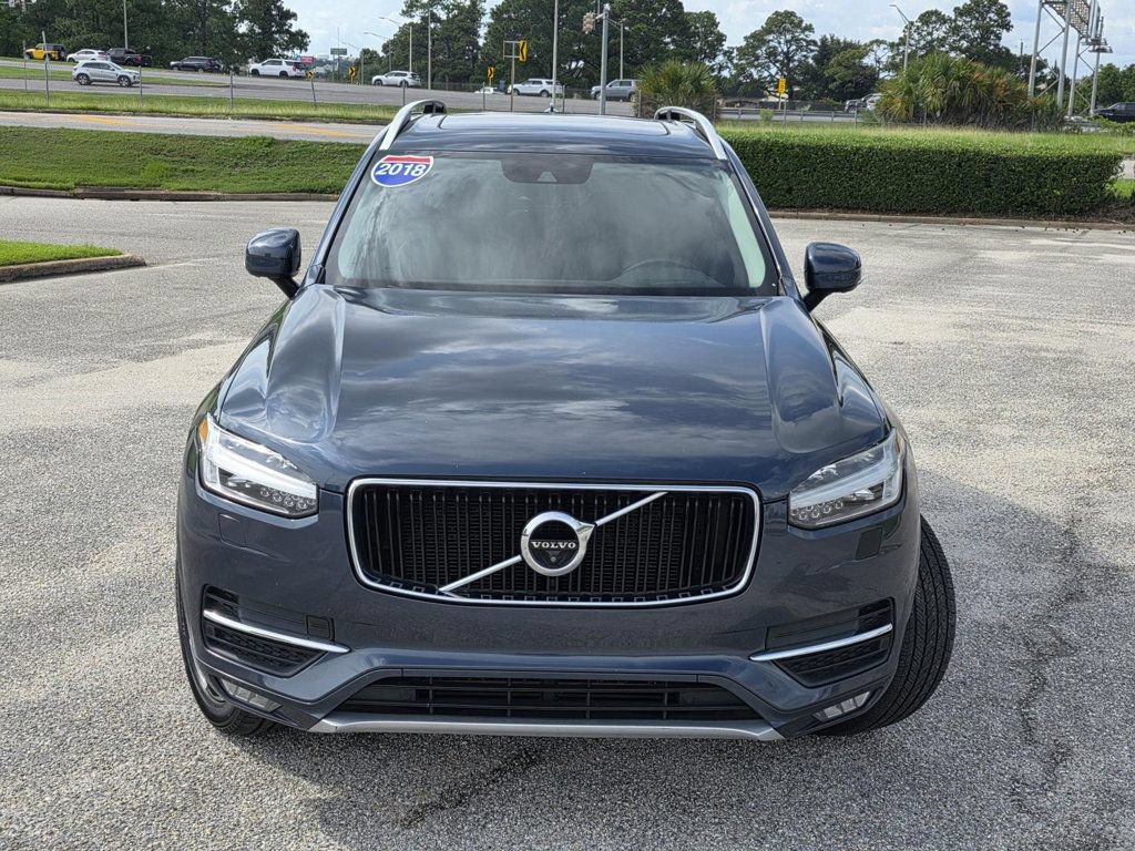 Used 2018 Volvo XC90 T6 Momentum w/ Convenience Package AWD/4WD image 2