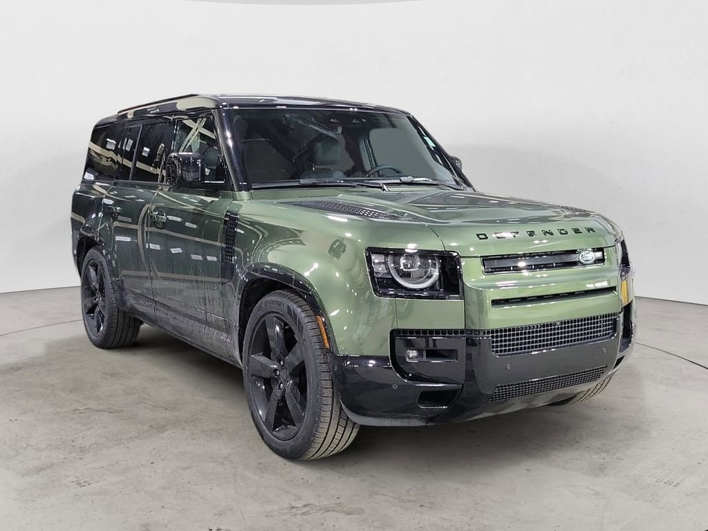 New 2026 Land Rover Defender 130 X-Dynamic SE image 7