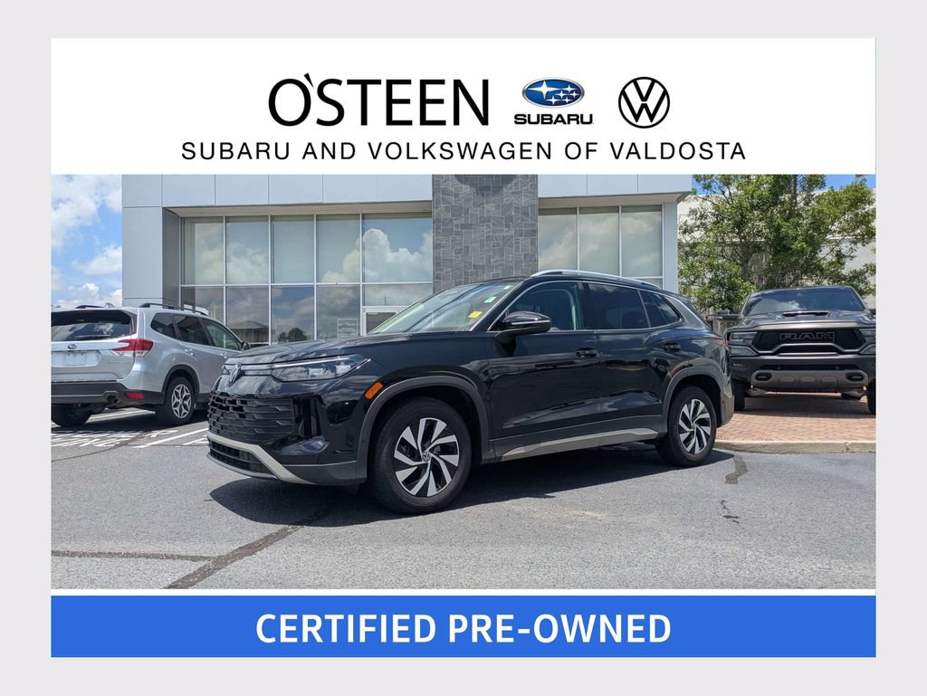 Used 2025 Volkswagen Tiguan S FWD image 1