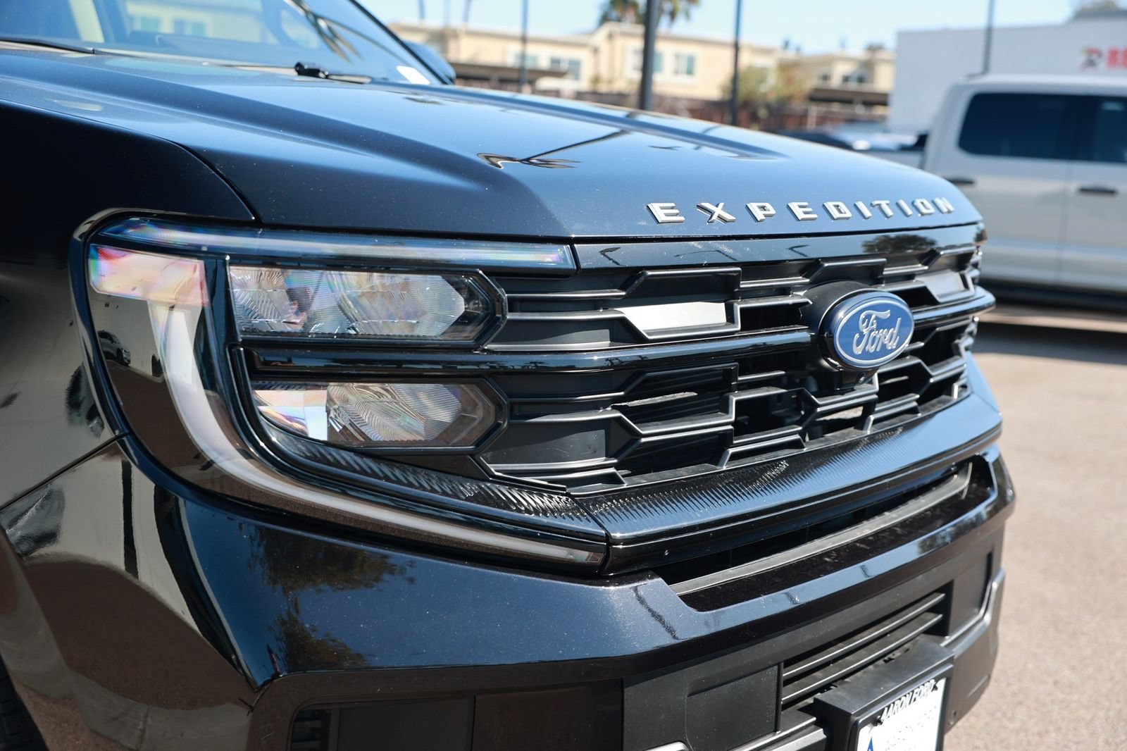 Used 2025 Ford Expedition Max Active AWD/4WD image 9