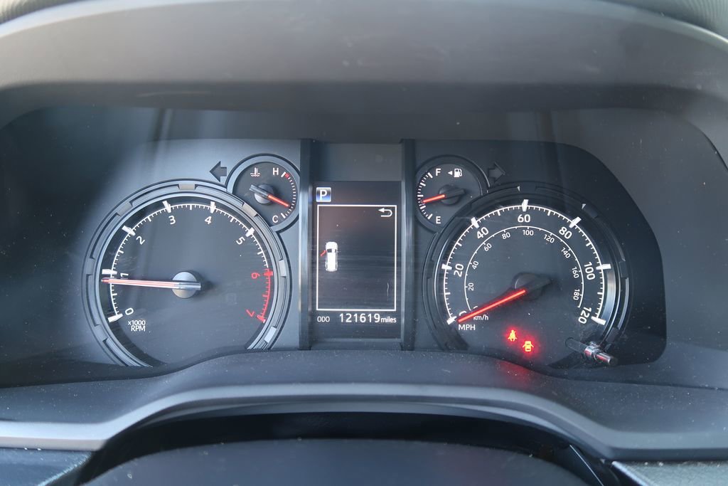 Used 2021 Toyota 4Runner SR5 image 21