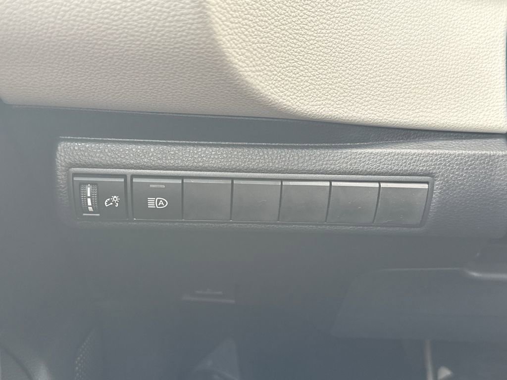 New 2026 Toyota Corolla LE FWD image 33