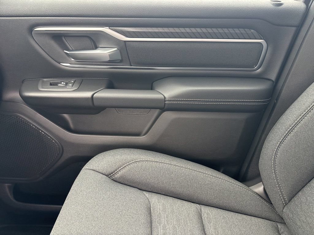 New 2026 RAM 1500 Big Horn AWD/4WD image 25