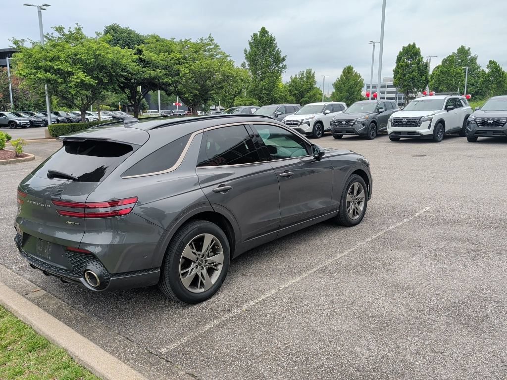 Used 2022 Genesis GV70 3.5T Sport w/ Sport Advanced Package AWD/4WD image 6