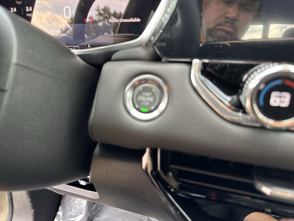 New 2026 GMC Canyon Elevation w/ Convenience Package image 26