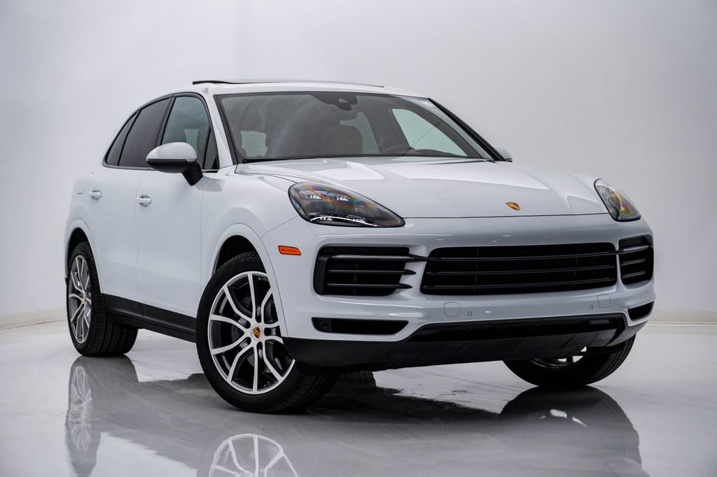 Certified 2023 Porsche Cayenne S Platinum image 8