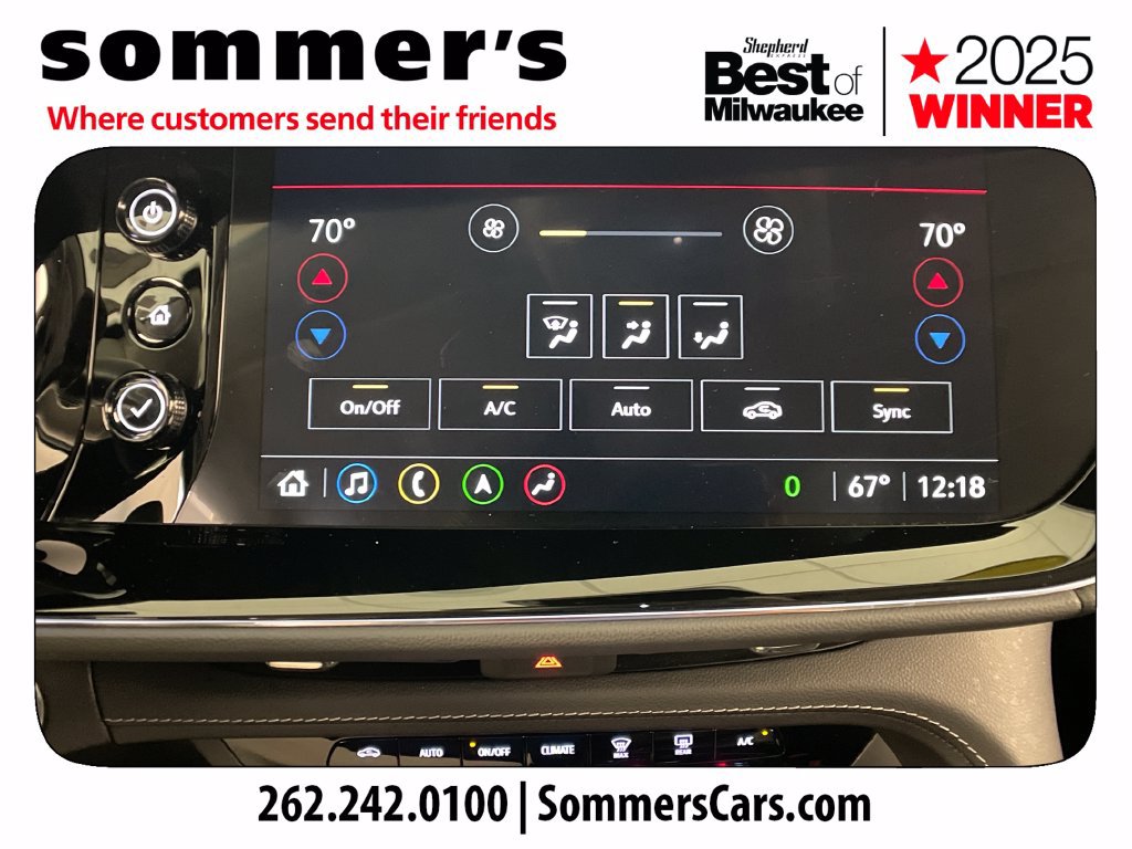 Used 2022 Buick Envision Avenir w/ Technology Package II AWD/4WD image 16