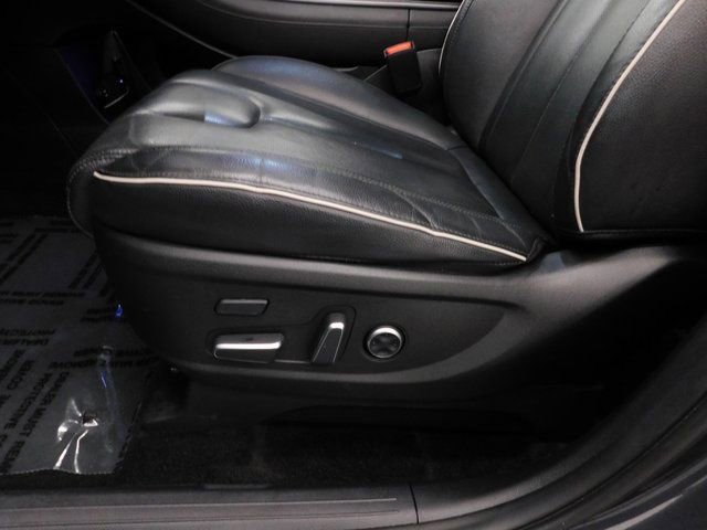 Used 2024 Hyundai Palisade Limited image 28