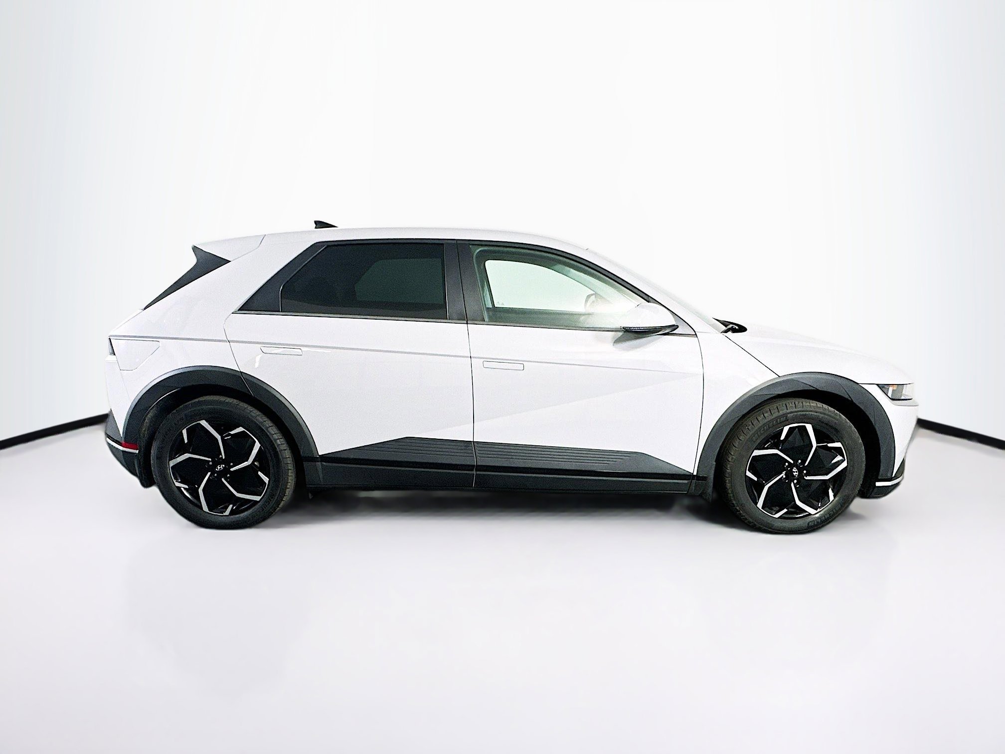 Used 2024 Hyundai Ioniq 5 SEL RWD image 10