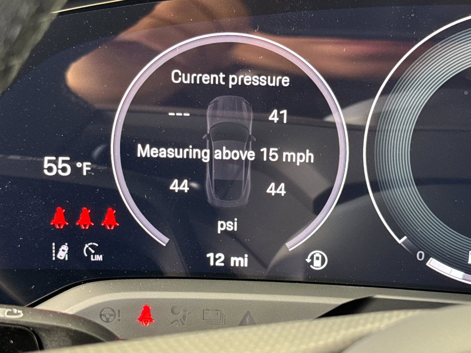 New 2026 Porsche Taycan GTS image 30