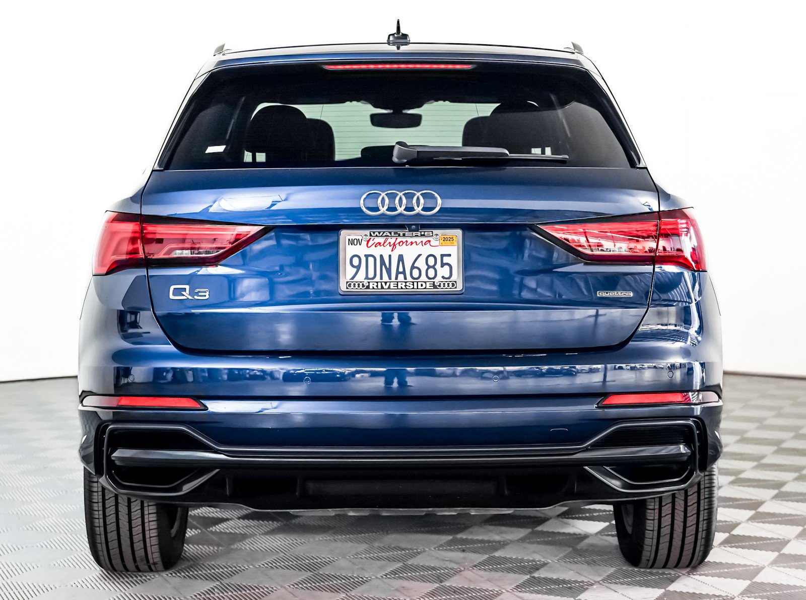Used 2022 Audi Q3 2.0T Premium w/ Convenience Package image 10