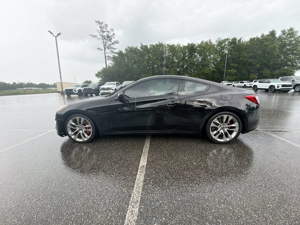 Used 2014 Hyundai Genesis 2.0T RWD image 6
