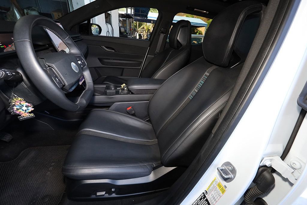 Used 2023 Fisker Ocean One AWD/4WD image 18