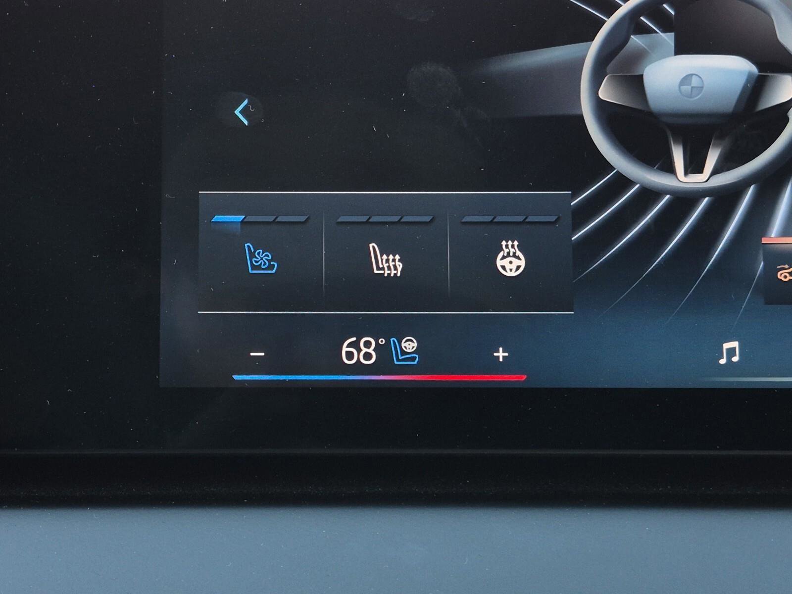 Certified 2025 BMW X3 xDrive30i w/ Premium Package AWD/4WD image 19