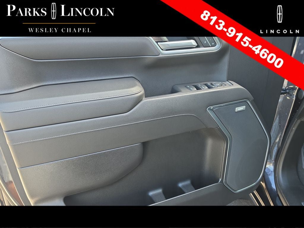 Used 2022 Chevrolet Silverado 1500 LTZ w/ Z71 Off-Road Package AWD/4WD image 15