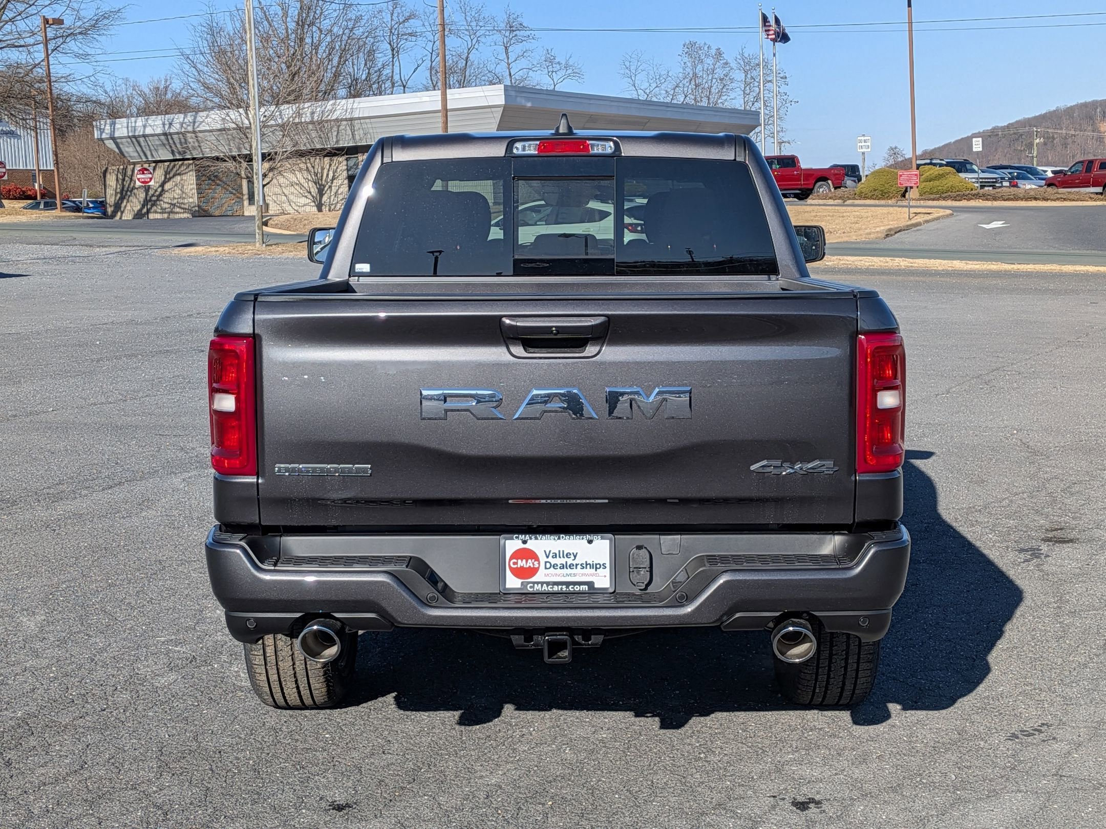 New 2026 RAM 1500 4x4 Crew Cab image 6