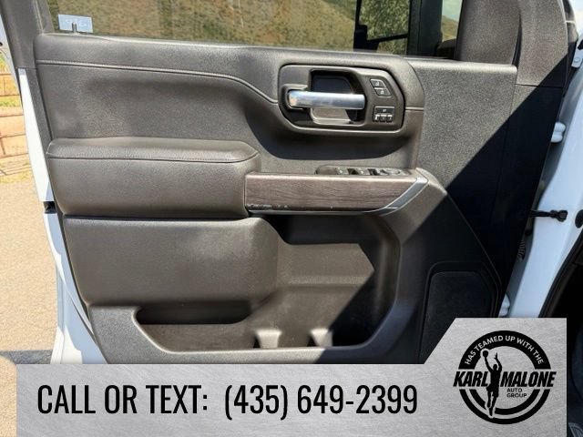 Used 2020 Chevrolet Silverado 2500 LTZ w/ LTZ Plus Package AWD/4WD image 13
