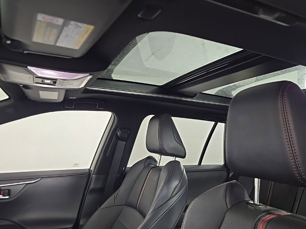 Used 2024 Toyota RAV4 XSE w/ Premium Package image 18