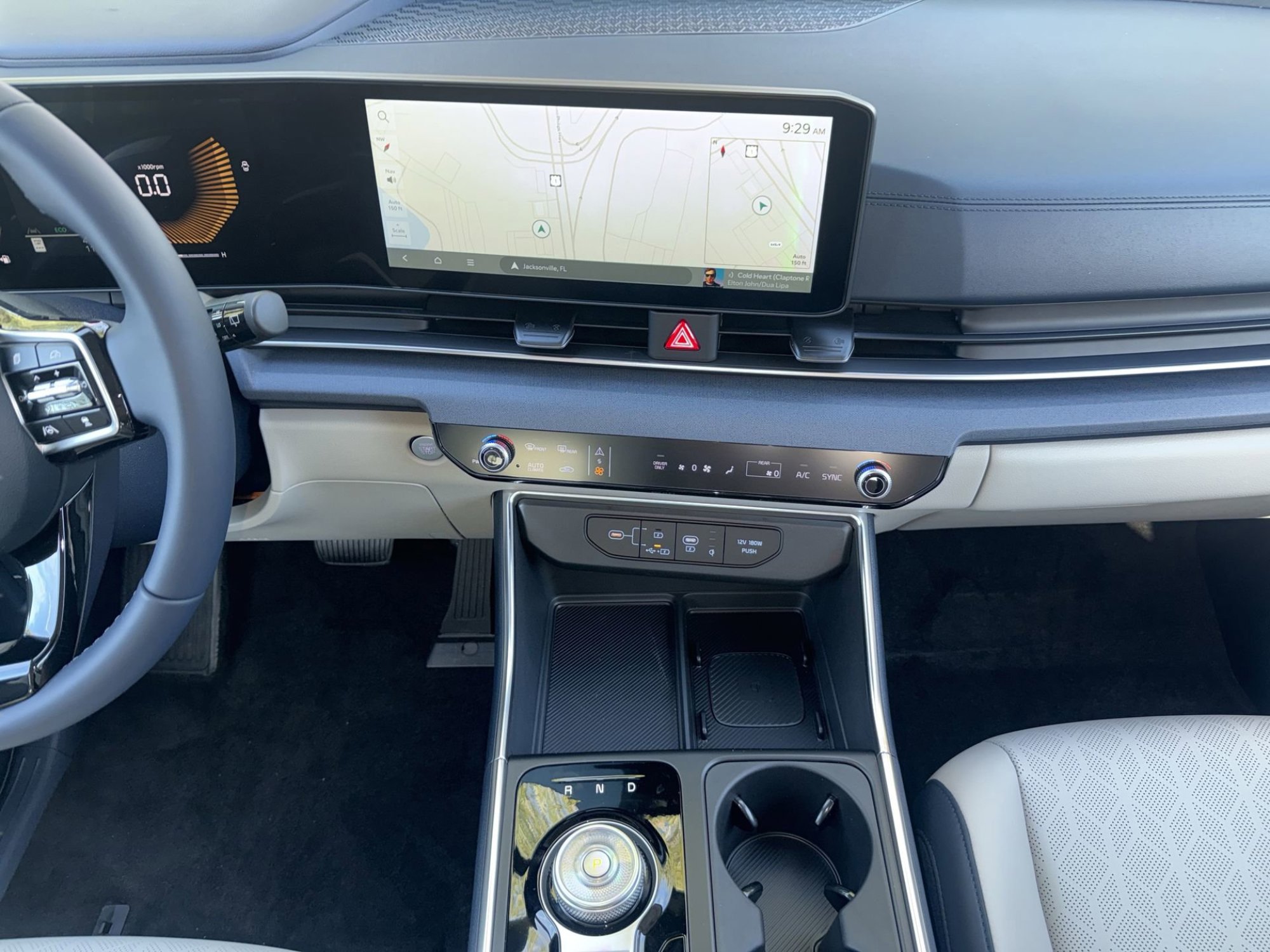 New 2026 Kia Carnival EX FWD image 14