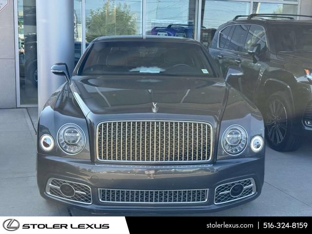 Used 2017 Bentley Mulsanne RWD image 32