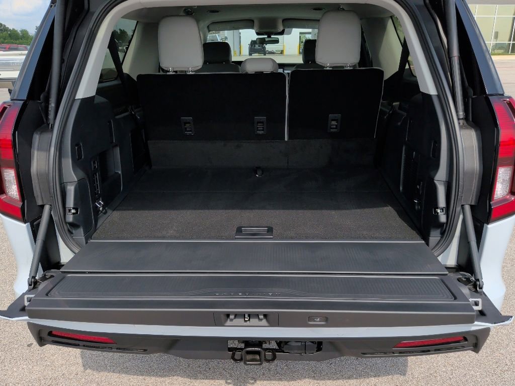 New 2026 Ford Expedition Max Active RWD image 37