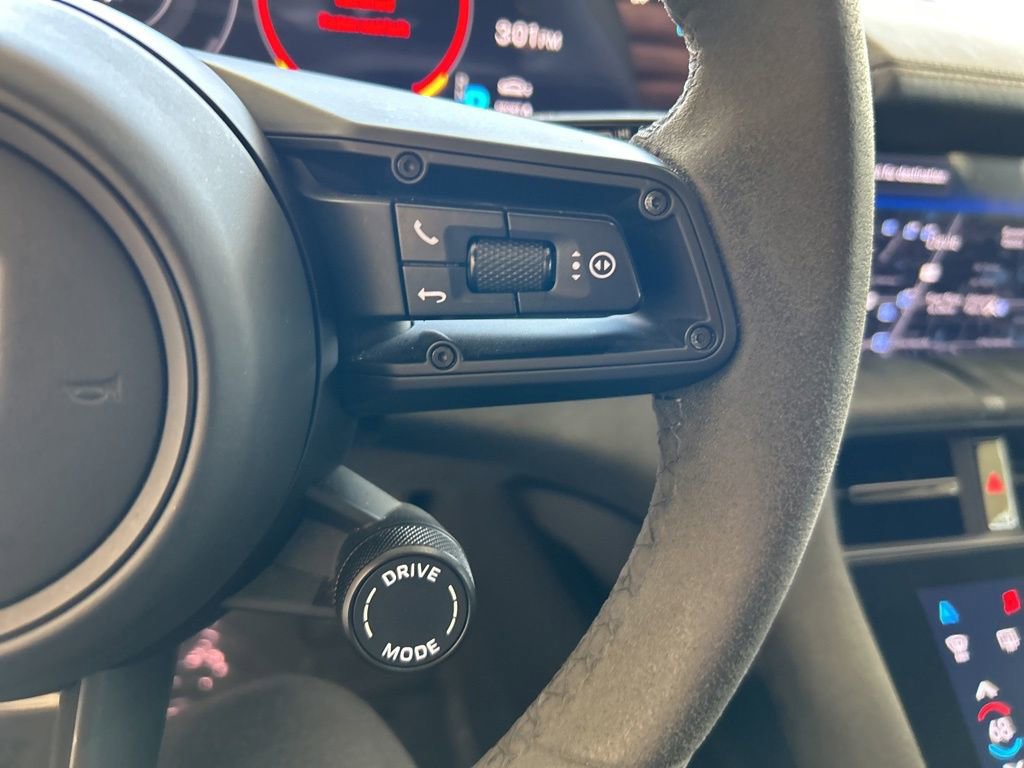 Used 2023 Porsche Taycan GTS AWD/4WD image 47