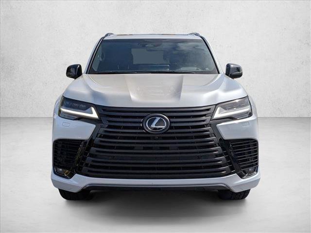 Used 2025 Lexus LX 700h Overtrail w/ Accessory Package (Z1) AWD/4WD image 2