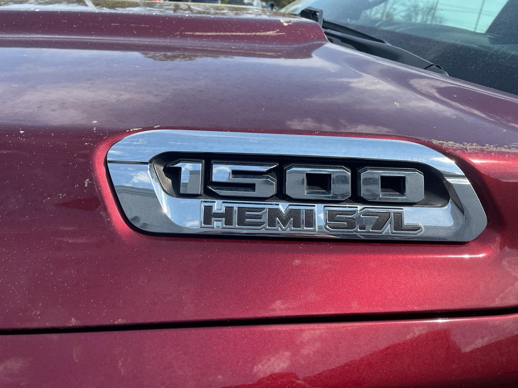 Used 2022 RAM 1500 Limited w/ Body Color Bumper Group image 6