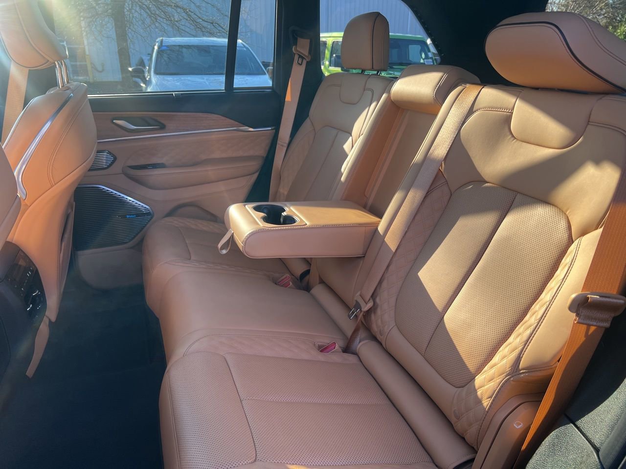 Used 2023 Jeep Grand Cherokee Summit image 22