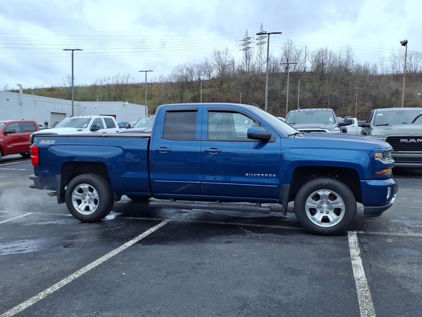 Used 2017 Chevrolet Silverado 1500 LT w/ All Star Edition image 5
