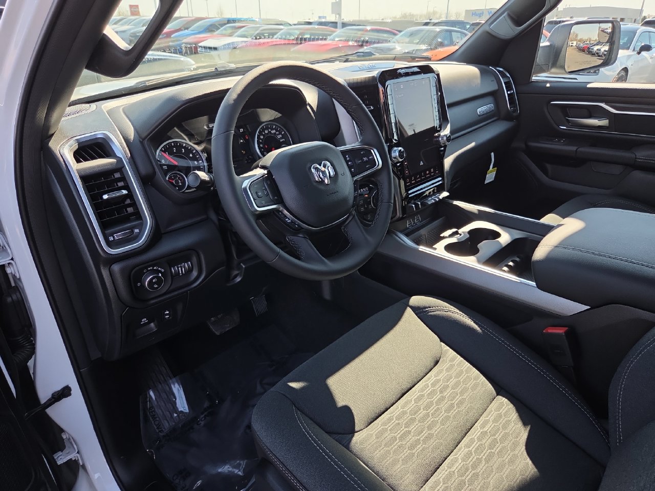New 2026 RAM 1500 Big Horn AWD/4WD image 17