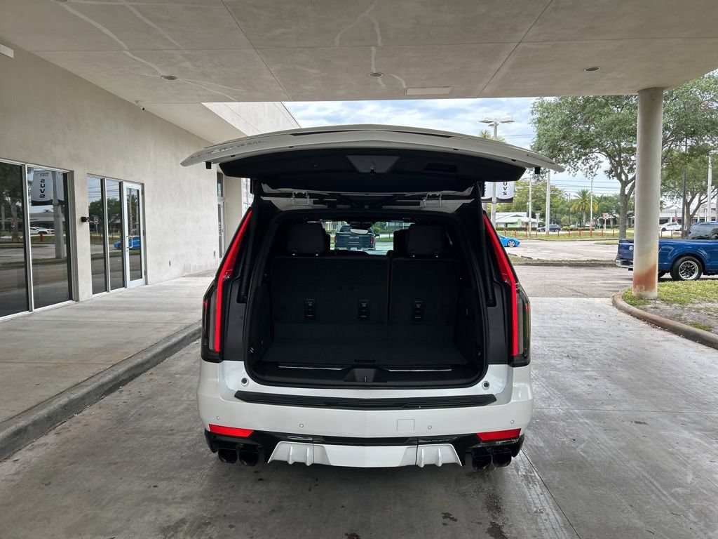 Used 2024 Cadillac Escalade V AWD/4WD image 48