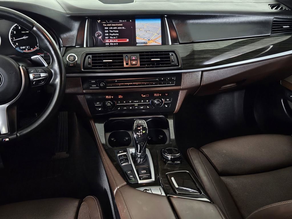 Used 2016 BMW 550i Sedan RWD image 10