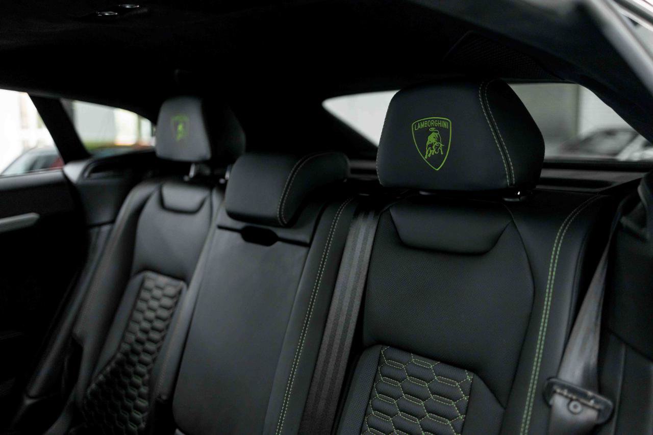 Used 2020 Lamborghini Urus Base image 75