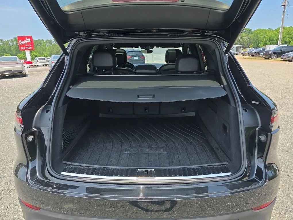 Used 2020 Porsche Cayenne AWD/4WD image 53