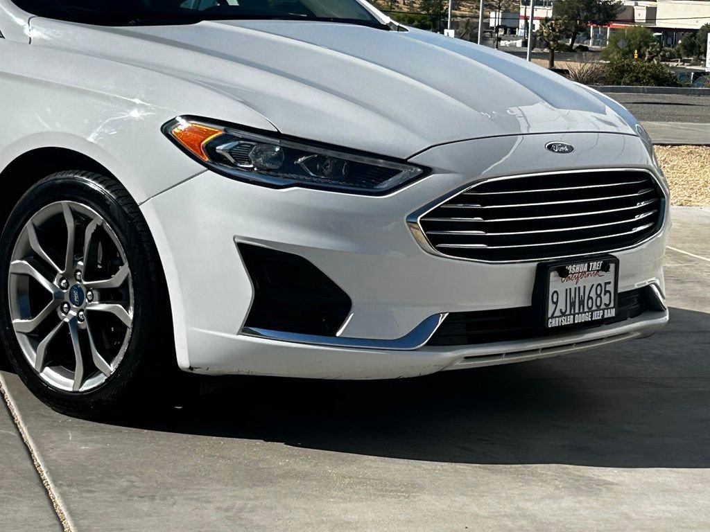 Used 2020 Ford Fusion SEL FWD image 10