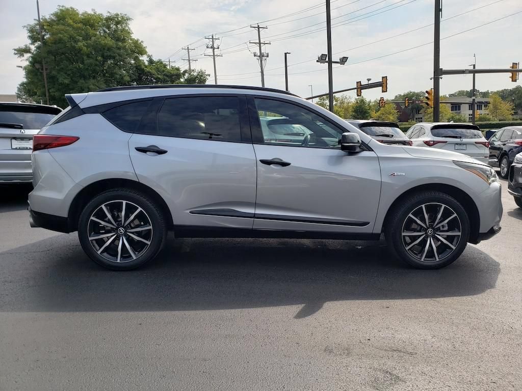 Certified 2025 Acura RDX w/ Advance Package AWD/4WD image 12