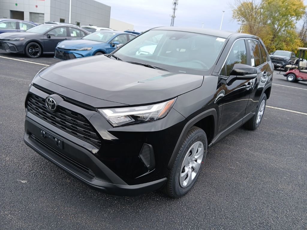 New 2025 Toyota RAV4 LE image 2