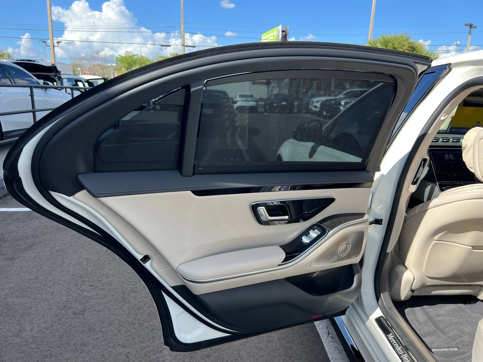 Used 2023 Mercedes-Benz S 500 4MATIC image 63