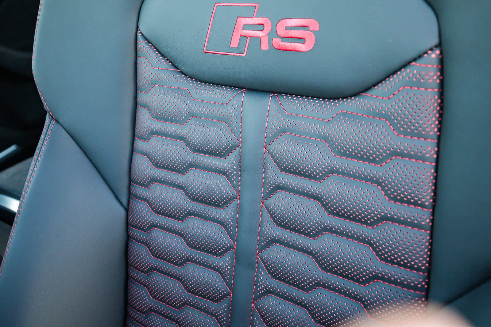 New 2025 Audi RS Q8 performance image 34